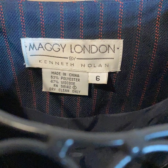 Vintage Maggie London Pinstripe Wrap Dress 6 - Picture 5 of 5